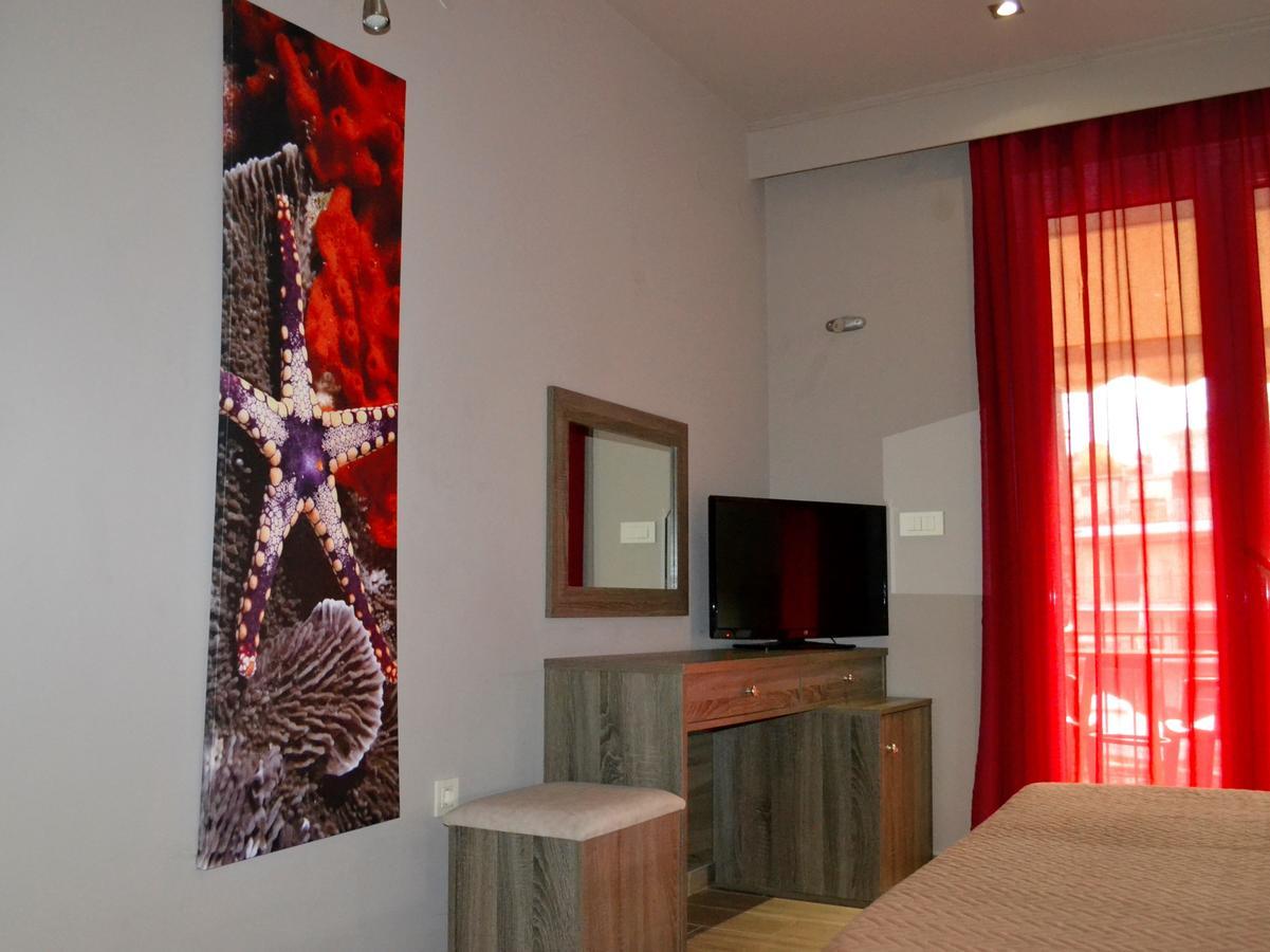 Ritsas Hotel Tolón Exteriér fotografie